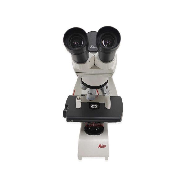 Leica DM500 Microscope