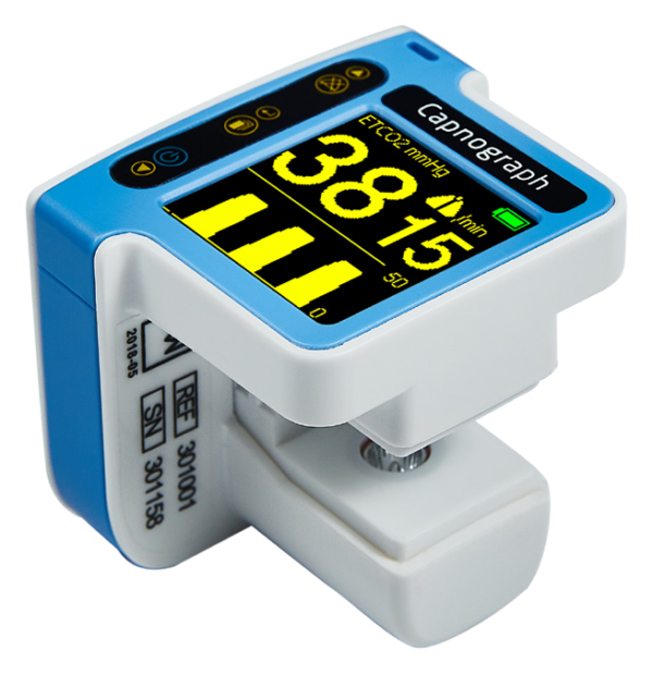 IWA-CAPNO-P compact mainstream veterinary capnograph IWA-CAPNO-P compact mainstream veterinary capnograph mounted on an airway adapter, 1.4-inch colour display showing EtCO2 value and capnogram