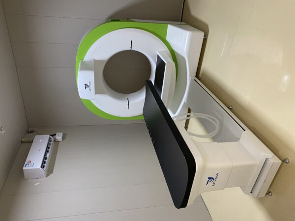Vetease 3 CT scanner — detail view