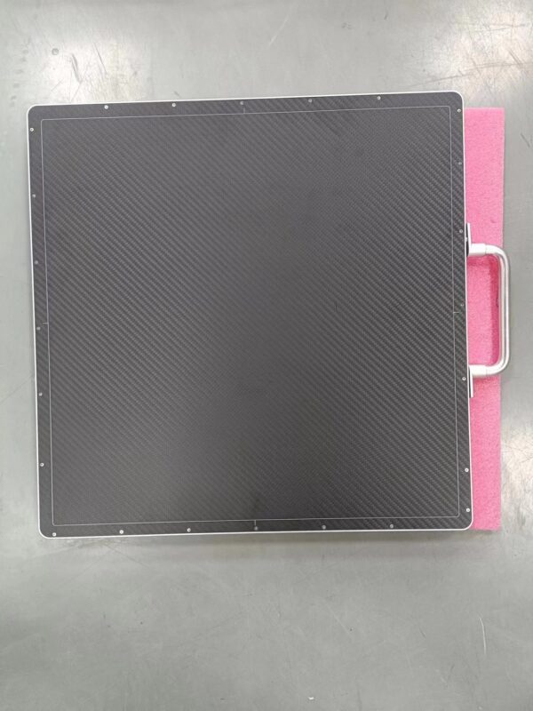 iflex-100w-panel-4343w-front iLume 4343W wireless flat-panel detector, front view